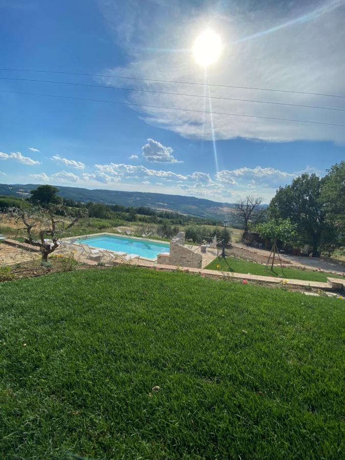 Appartamento Dell Agriturismo Pane E Olio تودي المظهر الخارجي الصورة